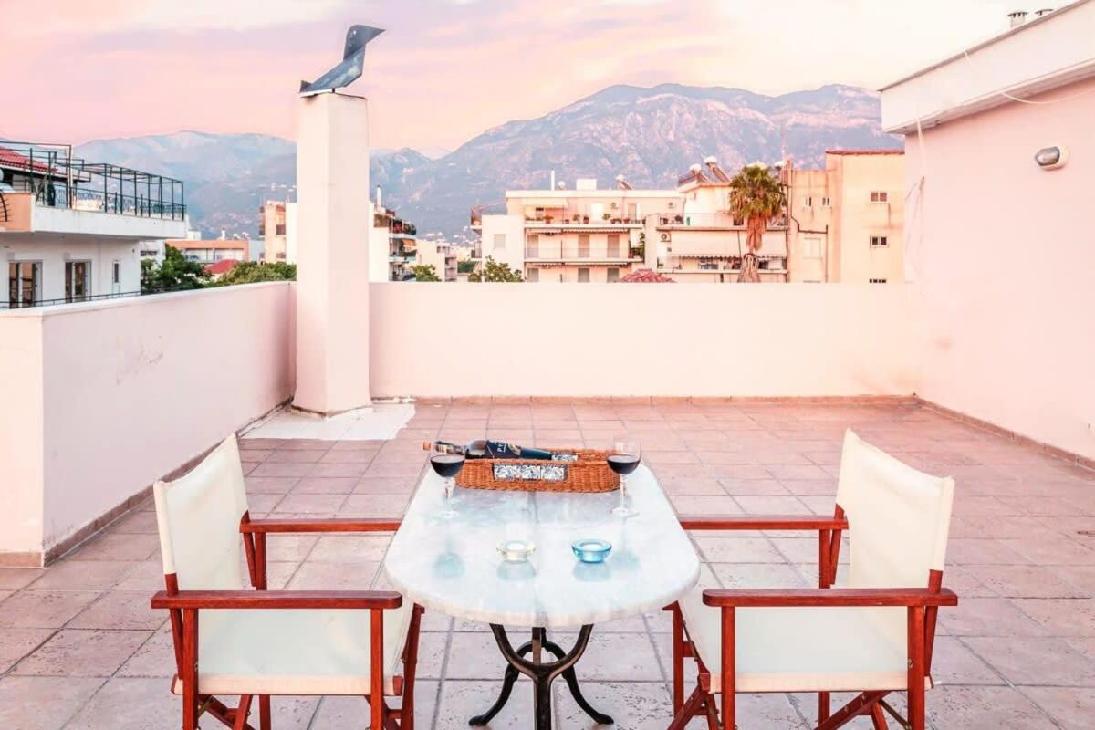 Spacious Urban Haven-Family Home, Perfect Location Kalamata Extérieur photo