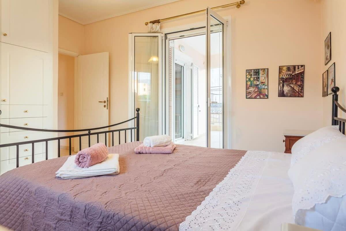 Spacious Urban Haven-Family Home, Perfect Location Kalamata Extérieur photo